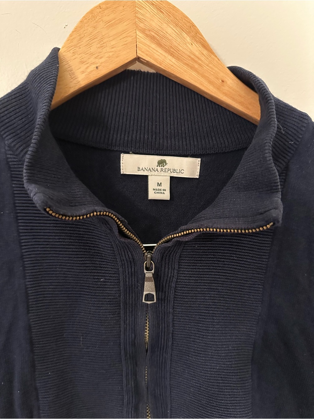 Banana Republic bamboo wool pull over sweater navy medium - Picture 3 of 6